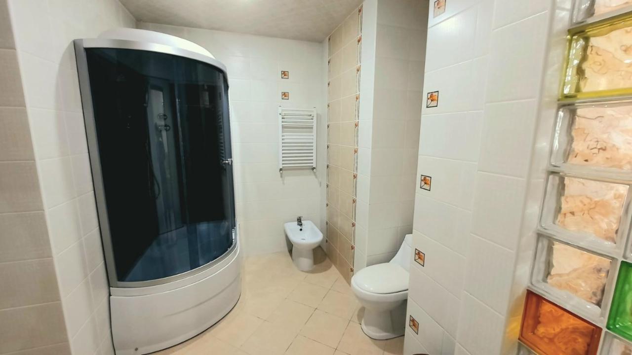 Elegance Center Close To Stefan Cel Mare *
