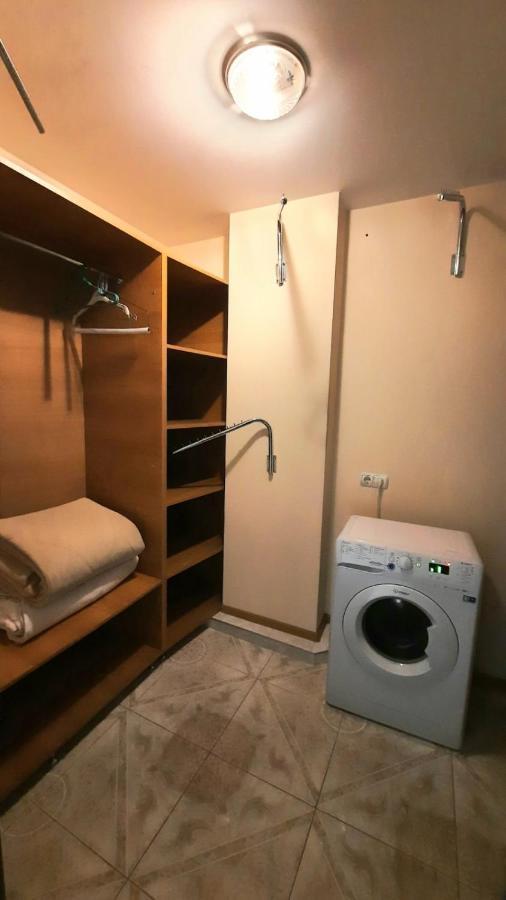 Elegance Center Close To Stefan Cel Mare Chisinau